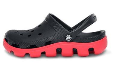 crocs duet sport clog