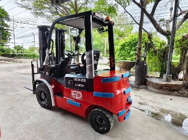 รถโฟล์คลิฟท์ไฟฟ้านั่งขับ EFX3-251 (รถใหม่มือ 1)