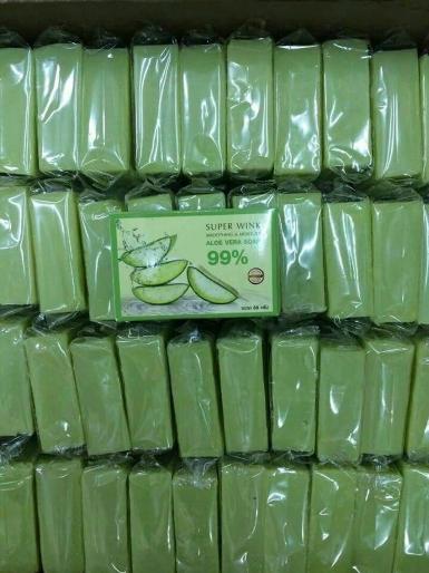 สบู่ว่านหางจระเข้ (Super Wink Soothing & Moisture ALOE VERA Soap) 80 กรัม